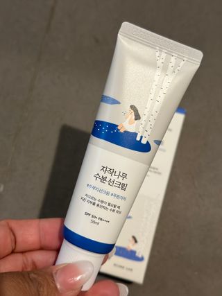 Round Lab Birch Juice Moisturizing Sunscreen — 4점을 준 리뷰어가 2024년 6월 올린 사용 사진