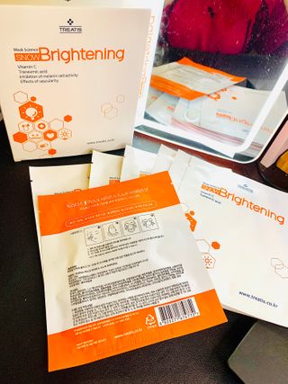 트리티스 [Treatis] Facial Sheet Mask — 5점을 준 리뷰어가 2020년 12월 올린 사용 사진
