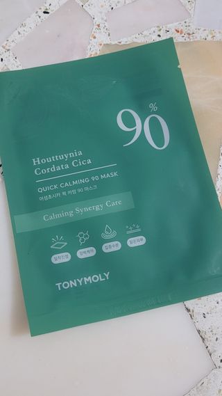 토니모리 어성초시카 퀵 카밍 미스트 세럼 & 어성초시카 퀵 카밍 90 마스크 — 5점을 준 리뷰어가 2022년 8월 올린 사용 사진