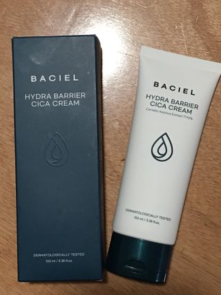 바시엘 BACIEL 바시엘 하이드라 베리어 시카 크림 — 4점을 준 리뷰어가 2021년 8월 올린 사용 사진