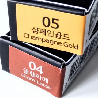 씨스터앤 시스터앤 더블이펙트 워터프루프 아이펜슬_미국 — 5점을 준 리뷰어가 2022년 4월 올린 사용 사진