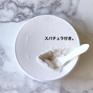 레베코코 골든 드립 페이셜 클렌징 크림 26.5 Japan — 3점을 준 리뷰어가 2021년 10월 올린 사용 사진