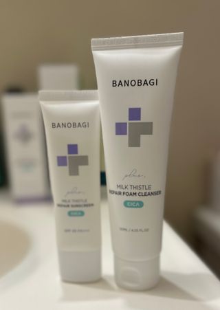 바노바기 코스메틱 바노바기 밀크씨슬 리페어 시카 폼 클렌저 플러스 120ml + 선스크린 플러스 50ml — 5점을 준 리뷰어가 2023년 8월 올린 사용 사진