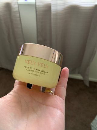 VELY VELY Yuja C-tamin Cream — 5점을 준 리뷰어가 2021년 4월 올린 사용 사진