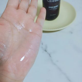 MAGIC SALON NO WASH ENRICH TREATMENT 매직 살롱 노워시 인리치 트리트먼트 — 5점을 준 리뷰어가 2023년 10월 올린 사용 사진