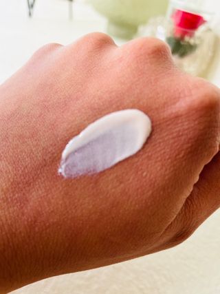 오클리앙 Oclearien Barriered Essence Sun Cream — 5점을 준 리뷰어가 2023년 3월 올린 사용 사진