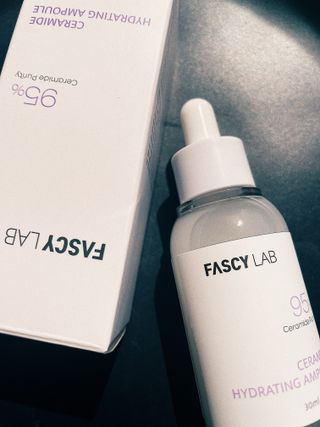 파시랩 USA_[FASCY LAB] 세라마이드 하이드레이팅 앰플 — 4점을 준 리뷰어가 2021년 9월 올린 사용 사진