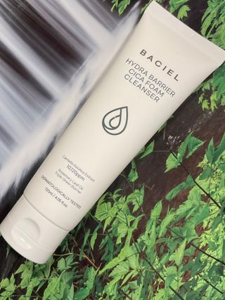 바시엘 BACIEL 바시엘 이드라 배리어 시카 폼 클렌저 120ml — 5점을 준 리뷰어가 2021년 9월 올린 사용 사진