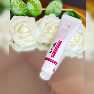 라비엘 아세로라 &amp; 스네일 뮤신 다크 스팟 케어 크림 1.7 fl oz (50ml), 스네일 뮤신 &amp; 히알루론산 — 4점을 준 리뷰어가 2022년 9월 올린 사용 사진