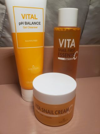 Vita Snail Trio Set [First Essence, Cream, Gel Cleanser] — 5점을 준 리뷰어가 2021년 9월 올린 사용 사진