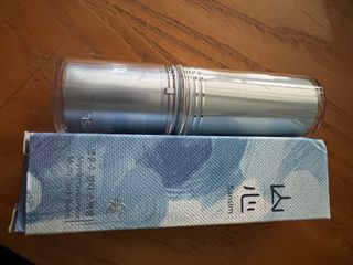 산심 명연수 멀티 스틱 밤 0.38oz 수분 스틱 집중 주름 케어 — 3점을 준 리뷰어가 2022년 12월 올린 사용 사진