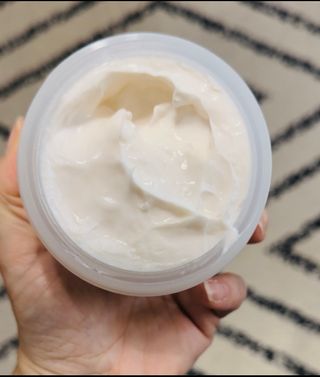 비엔디 2나우[ENG]BnD Body Whitening Underarm Cream — 3점을 준 리뷰어가 2024년 11월 올린 사용 사진