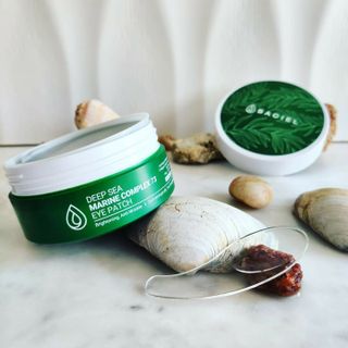 바시엘 BACIEL [바시엘] 딥씨 마린 콤플렉스 73 아이패치 — 5점을 준 리뷰어가 2021년 10월 올린 사용 사진