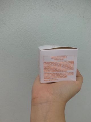 라벨영 비타민 우유미백크림 — 4점을 준 리뷰어가 2023년 10월 올린 사용 사진