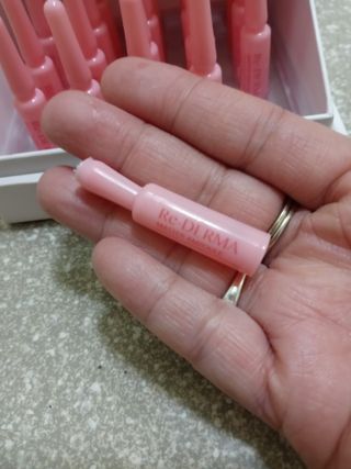 이지듀 리더마 마스터 앰플 1ml x 20 바이알 — 5점을 준 리뷰어가 2021년 4월 올린 사용 사진
