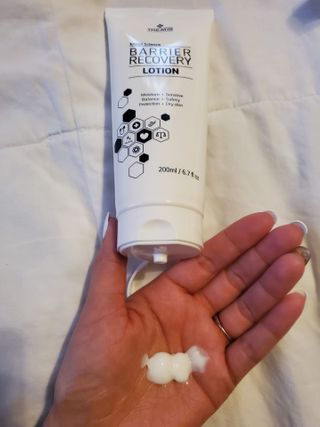 트리티스 [TREATIS] Barrier Recovery Lotion 200ml — 5점을 준 리뷰어가 2021년 2월 올린 사용 사진