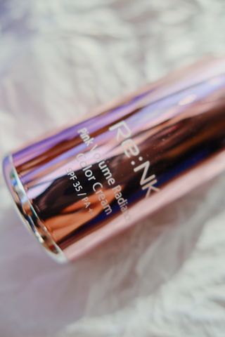 Re:NK 리엔케이 핑크 볼륨 래디언스 컬러크림 — 4점을 준 리뷰어가 2021년 10월 올린 사용 사진