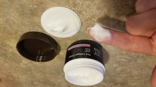 [Vegan] Pink Collagen Cream — 4.5점을 준 리뷰어가 2022년 1월 올린 사용 사진
