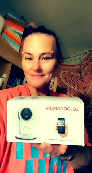 온습도 모니터와 스마트 리모컨이 탑재된 EGLOO cam S4 1080P Wi-Fi 스마트 카메라 — 5점을 준 리뷰어가 2021년 6월 올린 사용 사진