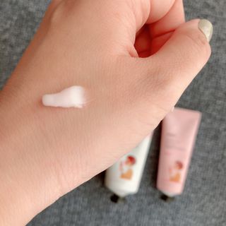파시 FASCY 高保湿ハンドクリーム40ml+80ml セット — 5점을 준 리뷰어가 2021년 9월 올린 사용 사진