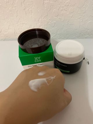 Cica Green Line [Toner, Serum, Cream] — 4.5점을 준 리뷰어가 2021년 9월 올린 사용 사진