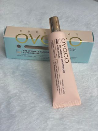 오바코 ovaco eye wrinkle smooth out serum — 5점을 준 리뷰어가 2022년 2월 올린 사용 사진