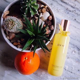VELY VELY Yuja C-Tamin Toner — 4.5점을 준 리뷰어가 2021년 4월 올린 사용 사진