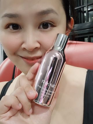 Re:NK 리엔케이 핑크 볼륨 래디언스 컬러크림 — 5점을 준 리뷰어가 2021년 12월 올린 사용 사진