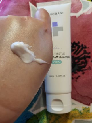 바노바기 코스메틱 바노바기 밀크씨슬 리페어 시카 폼 클렌저 플러스 120ml + 선스크린 플러스 50ml — 4.5점을 준 리뷰어가 2023년 8월 올린 사용 사진