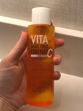 [THE SKIN HOUSE] Vita Snail First Essence — 5점을 준 리뷰어가 2022년 2월 올린 사용 사진