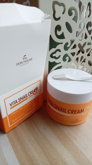 [THE SKIN HOUSE] Vita Snail Cream — 5점을 준 리뷰어가 2022년 11월 올린 사용 사진