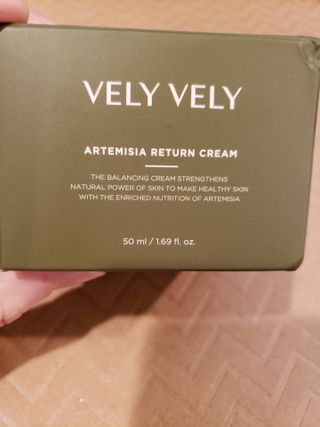 VELY VELY Artemisia Return Cream — 5점을 준 리뷰어가 2021년 4월 올린 사용 사진