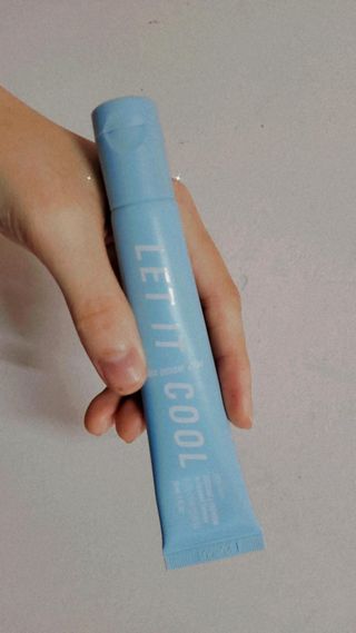 제주인디 렛잇쿨 폴리인디고 진정 리파인 크림 — 3.5점을 준 리뷰어가 2021년 7월 올린 사용 사진