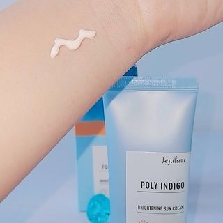 제주인디 폴리인디고 브라이트닝 선크림 — 5점을 준 리뷰어가 2021년 6월 올린 사용 사진
