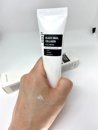 Black Snail Collagen Eye cream — 3.5점을 준 리뷰어가 2022년 5월 올린 사용 사진