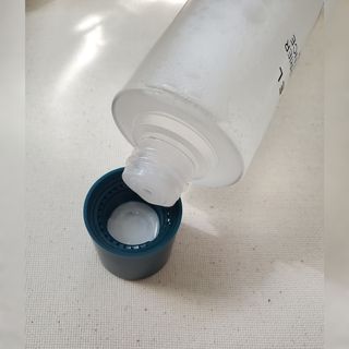 바시엘 BACIEL 바시엘 하이드라 베리어 시카 에센스 토너 — 5점을 준 리뷰어가 2021년 9월 올린 사용 사진