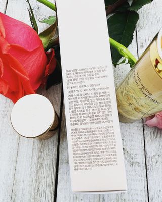 주탄학 안티에이징 춘삼 앰플 1.69oz 인삼 뿌리 추출물 노블 앰플 — 5점을 준 리뷰어가 2022년 12월 올린 사용 사진