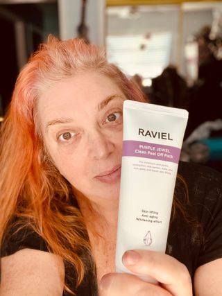 라비엘 RAVIEL 퍼플 쥬얼 클린 필 오프 팩, 마일드 블랙헤드 리무버, 4.1 fl oz(120ml) — 4점을 준 리뷰어가 2022년 9월 올린 사용 사진