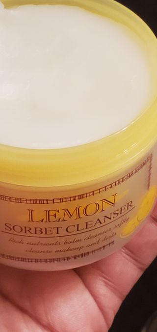 [THE SKIN HOUSE] Lemon Sorbet Cleanser, Aloe Soothing Vitamin Gel — 3점을 준 리뷰어가 2021년 12월 올린 사용 사진