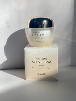 Jutanhak 안티에이징 멜라 크림 50ml / 1.69oz 잡티 &amp; 다크 스팟 케어 하이드레이팅 크림 — 5점을 준 리뷰어가 2022년 11월 올린 사용 사진