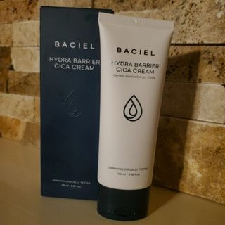 바시엘 BACIEL 바시엘 하이드라 베리어 시카 크림 — 5점을 준 리뷰어가 2021년 5월 올린 사용 사진