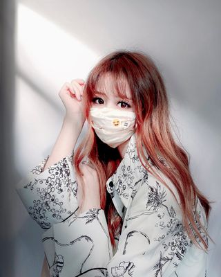 르무통 스피치 버블 아로마 마스크 패치 — 5점을 준 리뷰어가 2021년 4월 올린 사용 사진