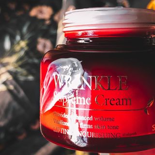 [The Skin House] Wrinkle Supreme Cream — 5점을 준 리뷰어가 2022년 12월 올린 사용 사진