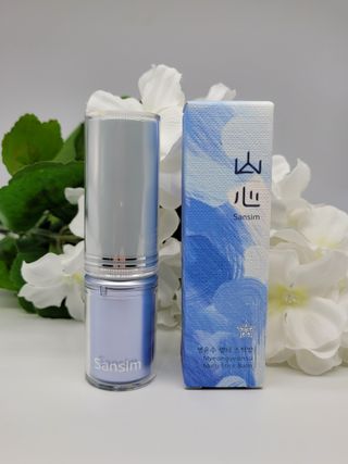산심 명연수 멀티 스틱 밤 0.38oz 수분 스틱 집중 주름 케어 — 4점을 준 리뷰어가 2023년 4월 올린 사용 사진