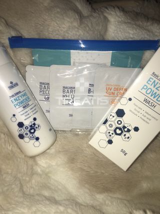 DR81Luvskin2much님이 올린 리뷰 사진 2
