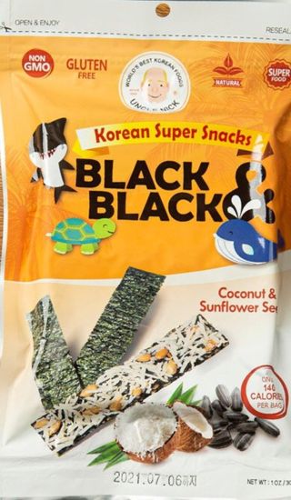 UNCLE NICK 한국 슈퍼 스낵 블랙 &amp; 블랙 김 스낵 — 3.5점을 준 리뷰어가 2021년 11월 올린 사용 사진