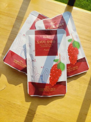 [K-doraji] Omija Berry Drink–80ml pouches of Bellflower Root Concentrate with Omija Berry — 4.5점을 준 리뷰어가 2021년 8월 올린 사용 사진