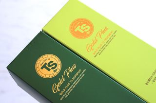 ゴールドプラスセット(シャンプー500g x 1ea/トリートメント500ml X 1ea) — 4점을 준 리뷰어가 2023년 3월 올린 사용 사진