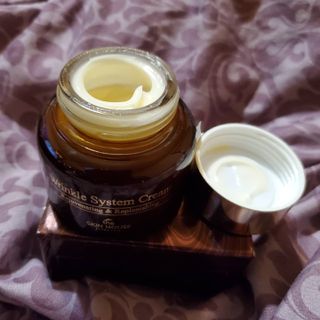 [THE SKIN HOUSE] Wrinkle System Cream — 5점을 준 리뷰어가 2021년 11월 올린 사용 사진