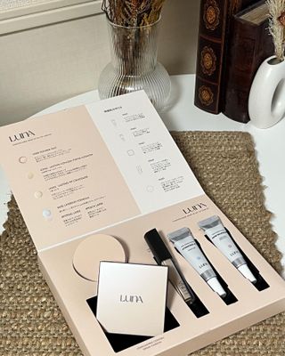 【AK BEAUTY 공식】 도자기 피부 만들기 올인원 베이스 세트 — 4점을 준 리뷰어가 2022년 10월 올린 사용 사진